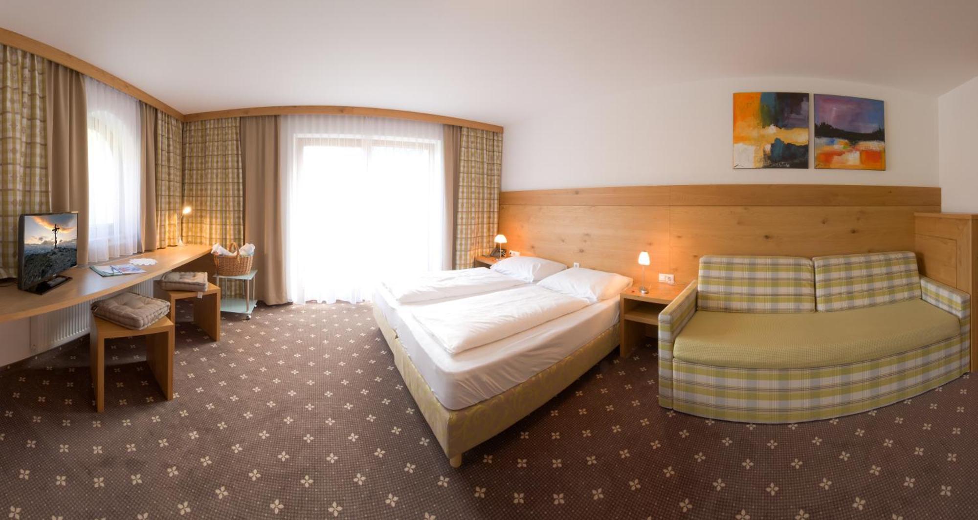 Hotel Zum Gruenen Tor 턱스 객실 사진